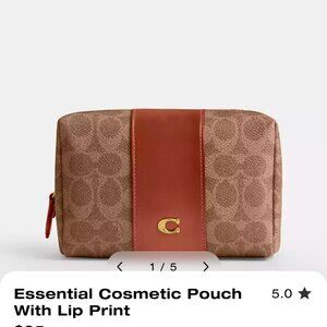 NWT Essential Cosmetic Pouch With Lip Print